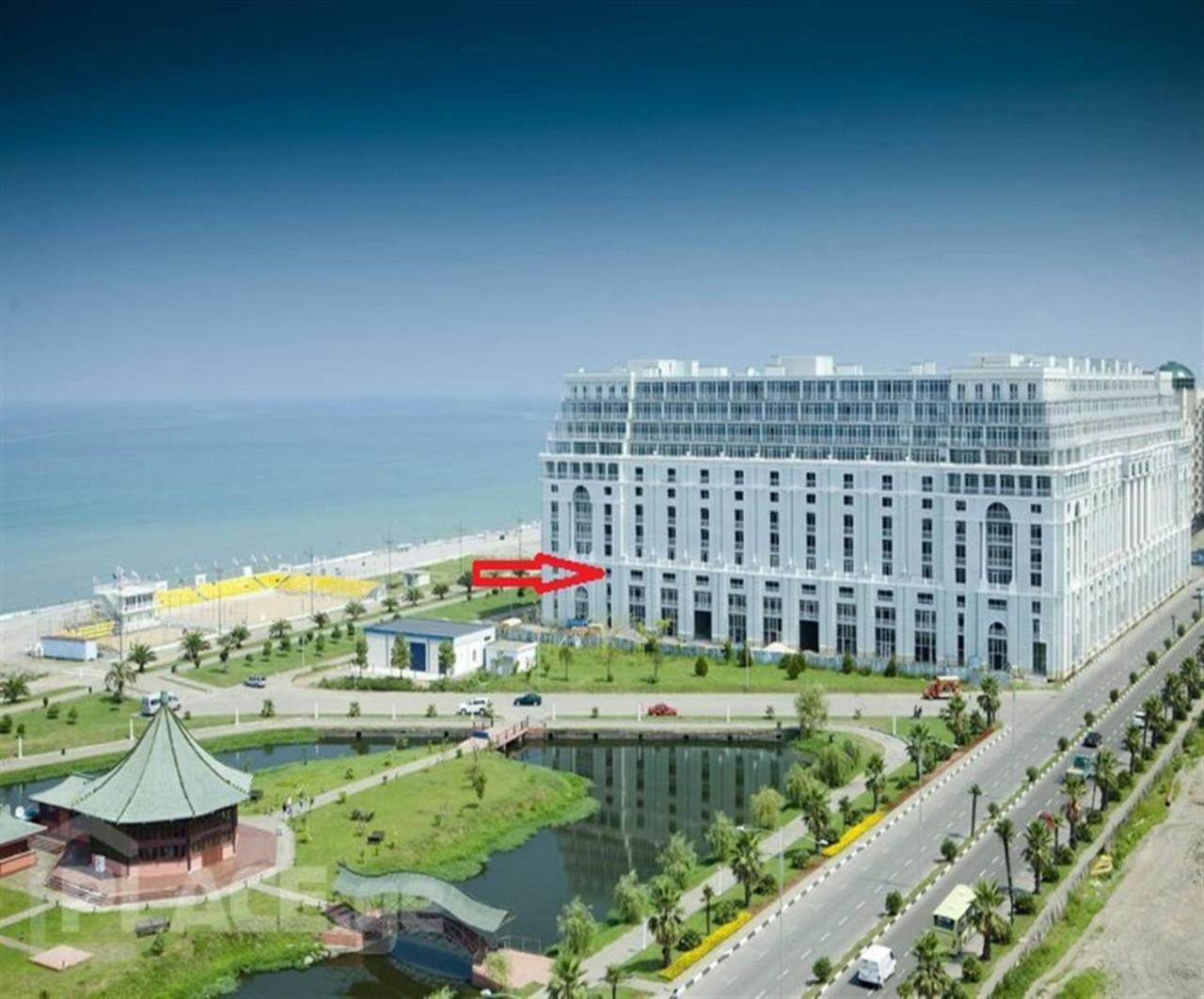 Watching The Sea Apartment Batumi Esterno foto